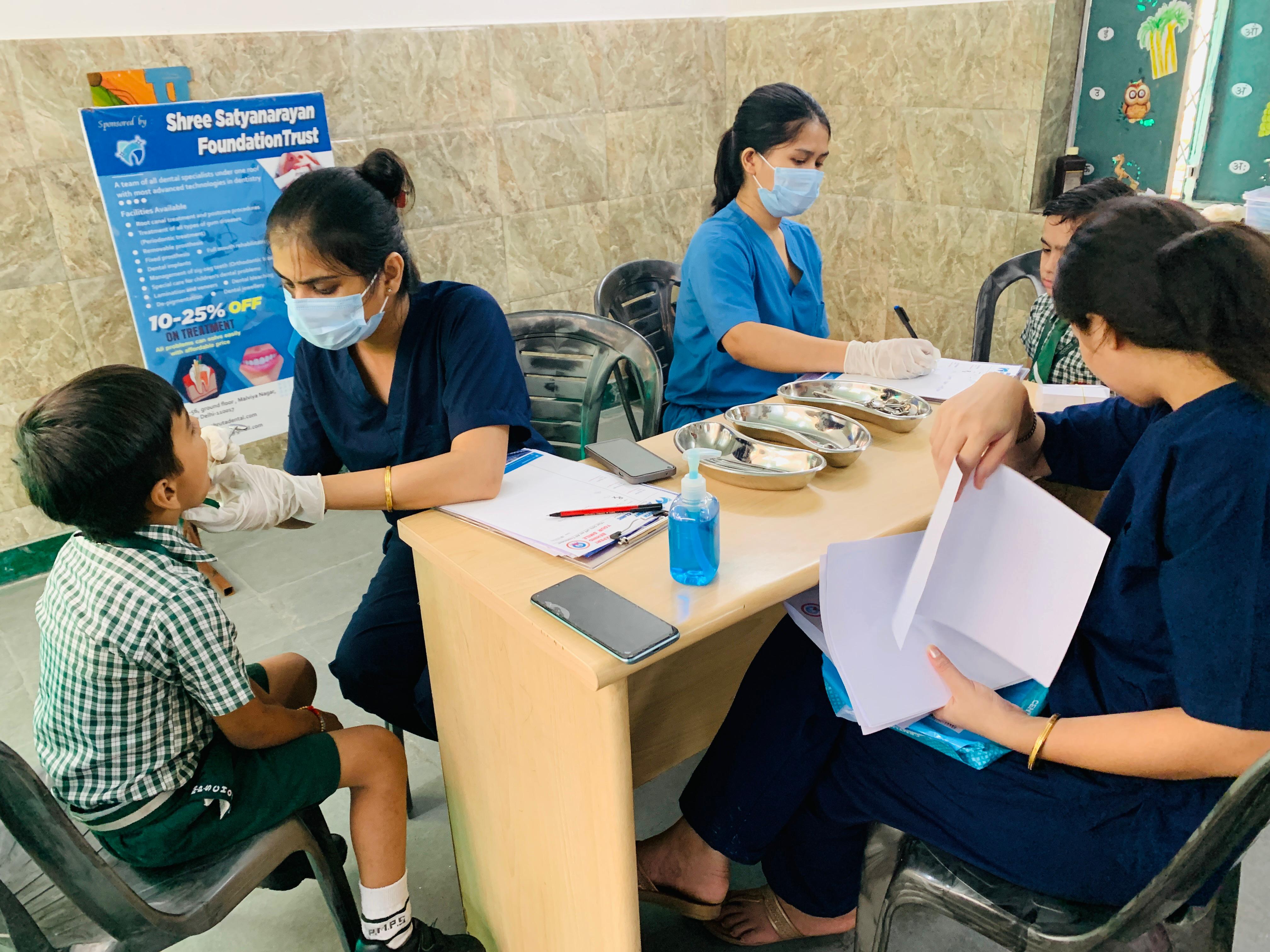 dental camp image