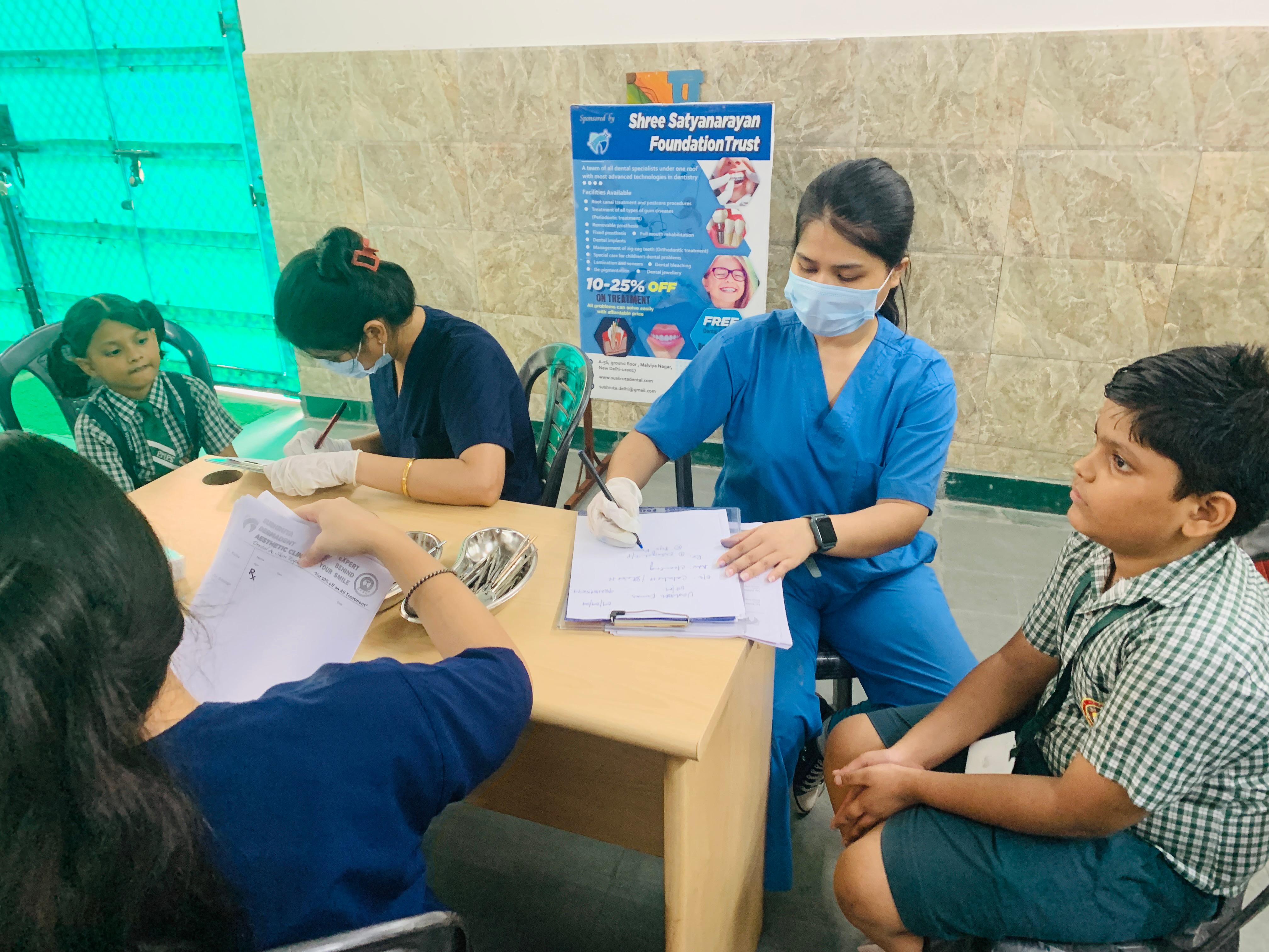 dental camp image