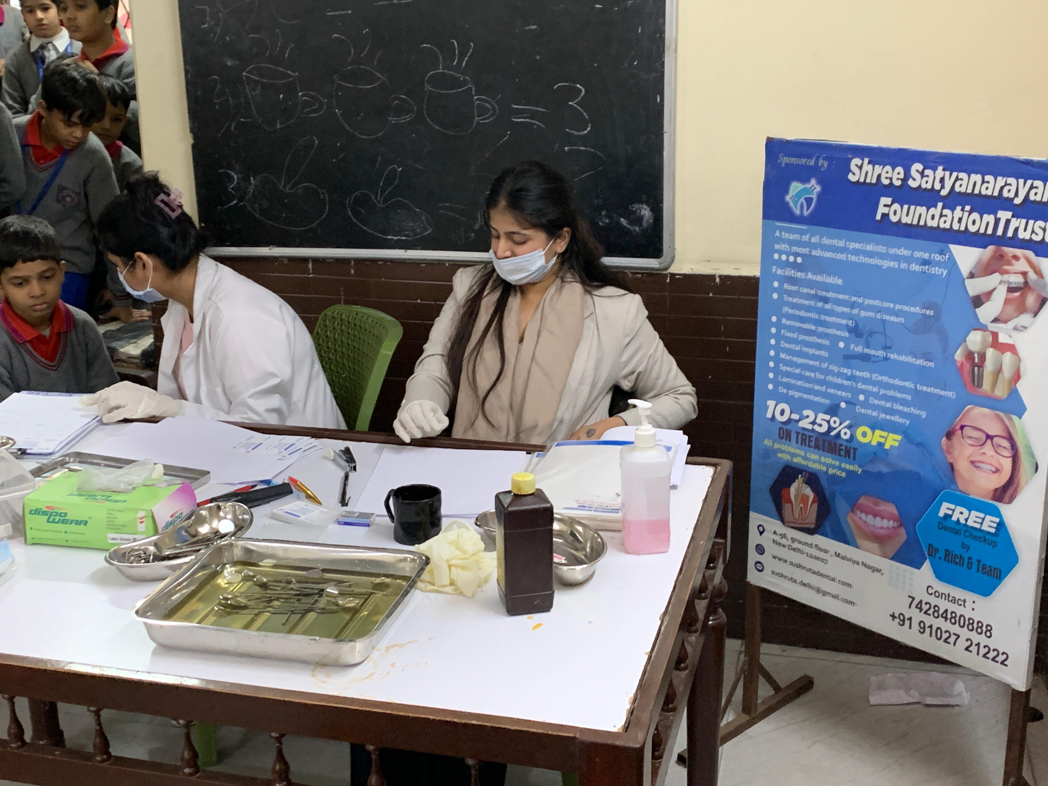 dental camp image