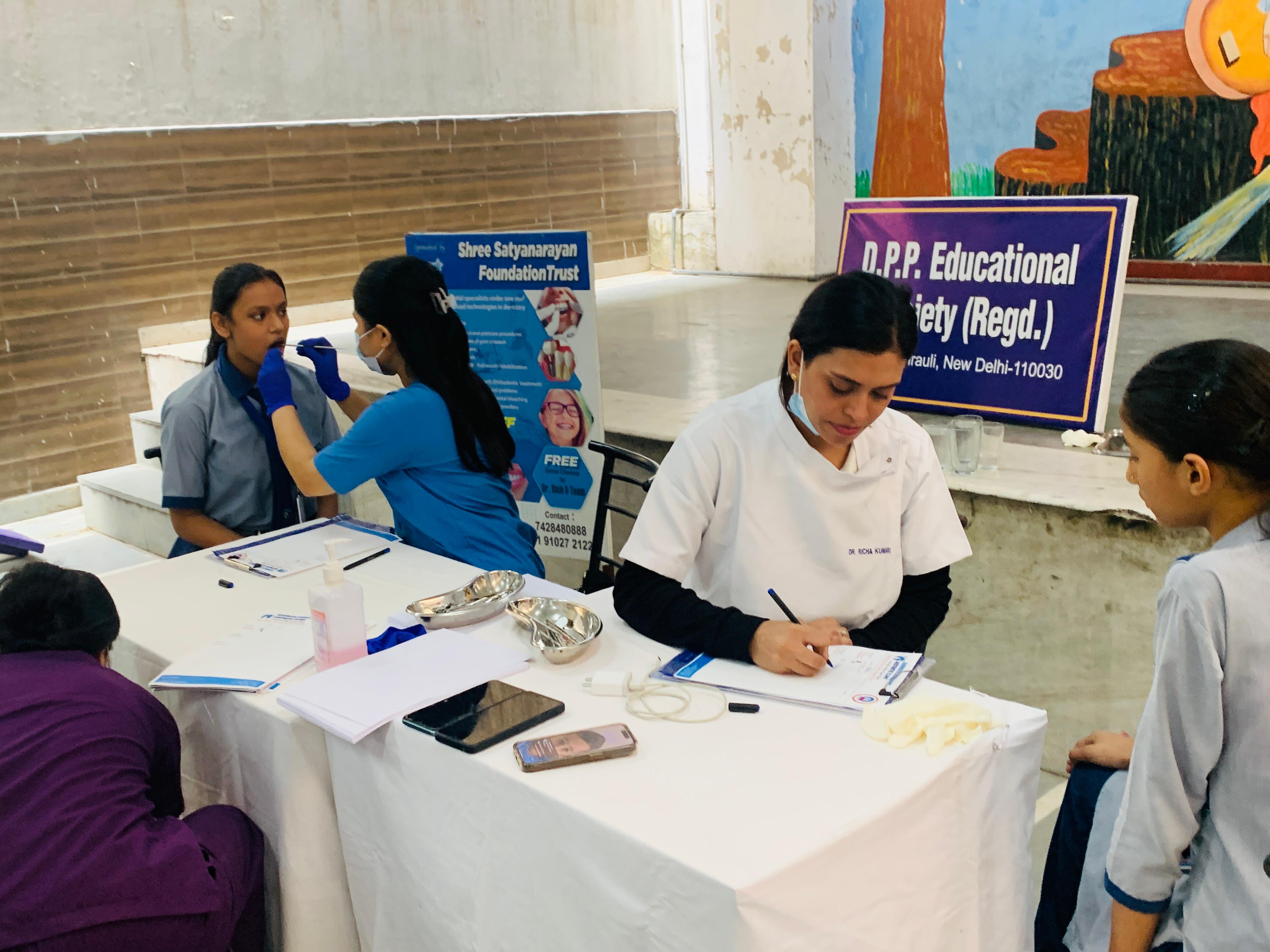 dental camp image